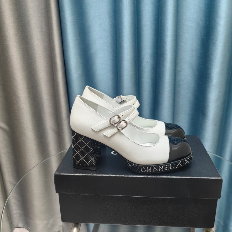 Ch*el high heels